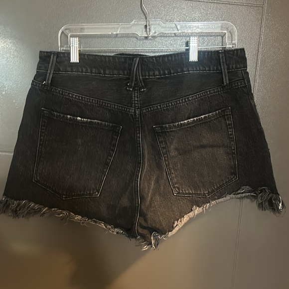 Good American Black Jean Shorts with Distressed Hem - Picture 3 of 6